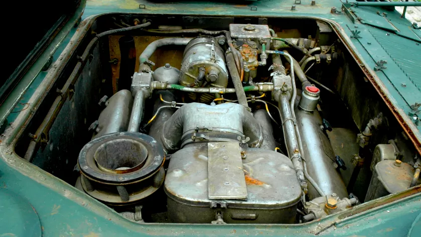 Дизельный двигатель ЯМЗ-238