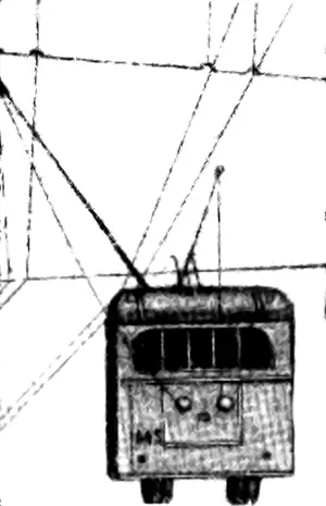 Общий вид заднего борта у троллейбуса с автоматическими ловителями токоприемников, установленными на нем